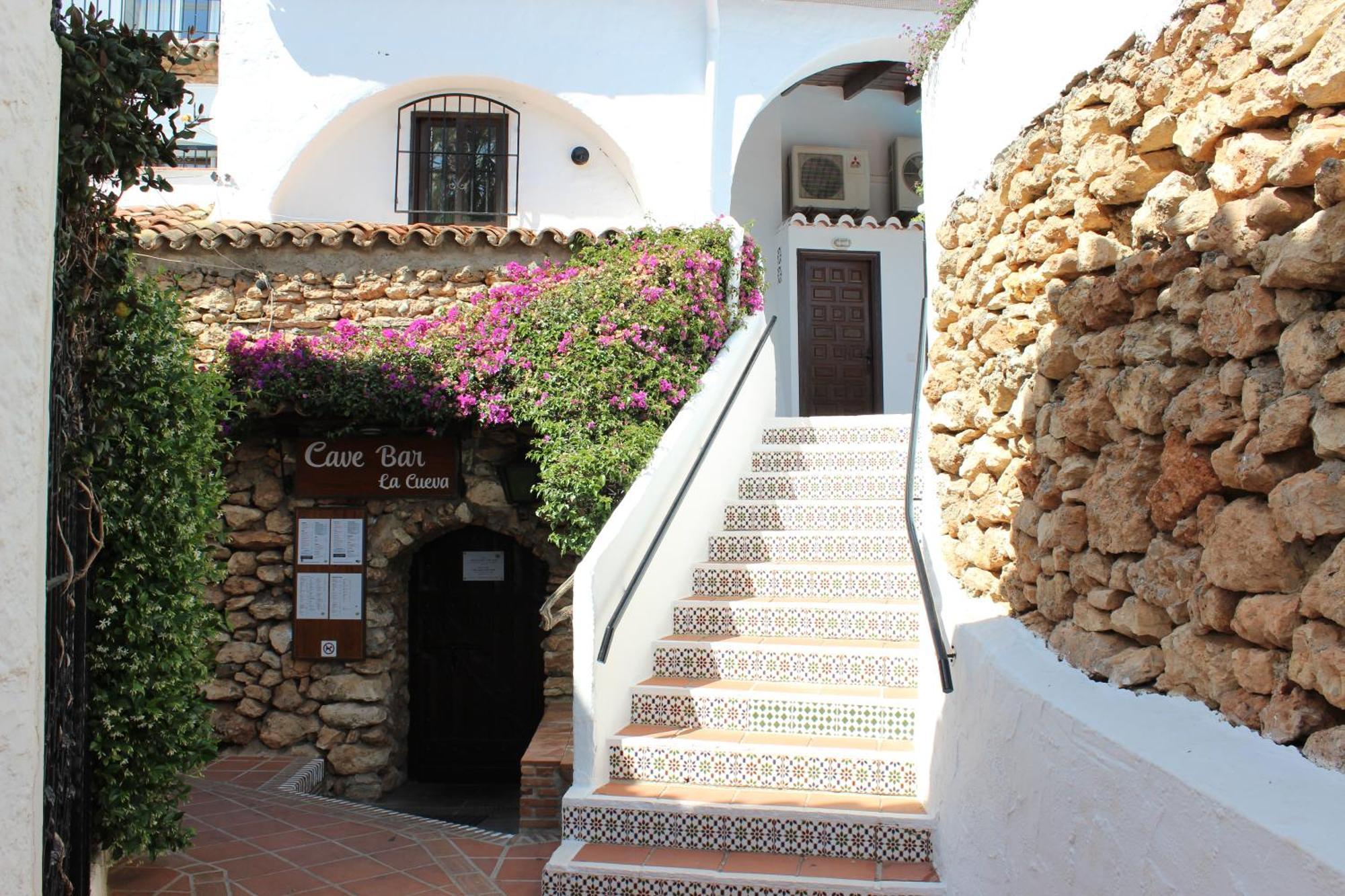 Apartamento Capistrano Village Nerja Dış mekan fotoğraf